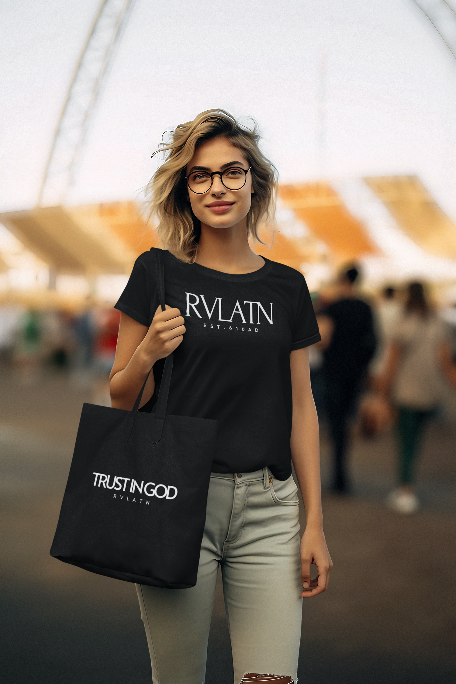 TOTE BAGS